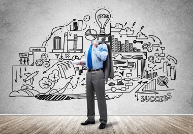 işadamı baş olmadan