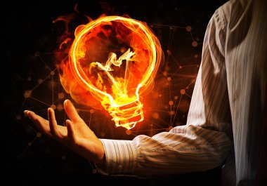 parlayan yangın ampul simgesi