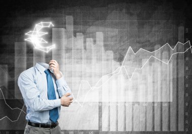 Euro simgesi ile meçhul iş adamı