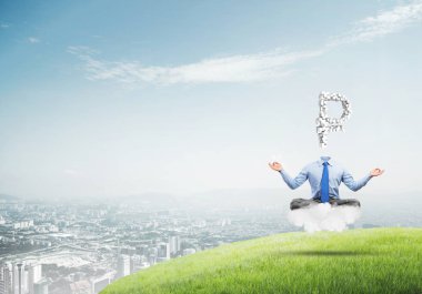 Başsız meditasyon işadamı