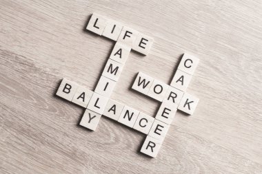 Ahşap küpleri kavramları yazım