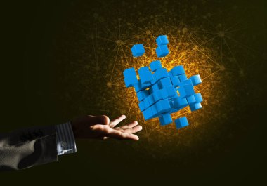 küp şekil tutan işadamı el