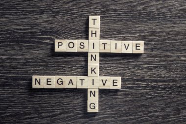 Bulmaca tahta küpleri ile