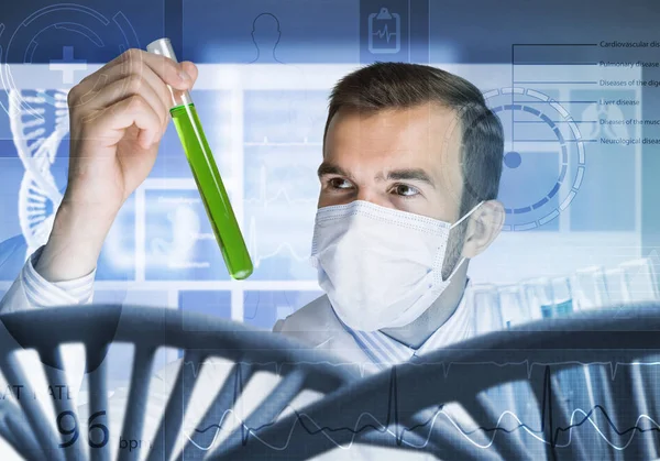 Yakışıklı bilim adamı araştırma yapma