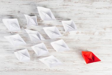 Origami deniz araçları kümesi 