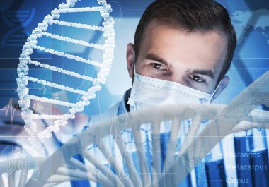 Yakışıklı bilim adamı araştırma yapma