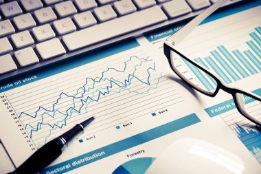 Ortalama satış raporu hazırlanıyor