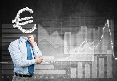 Para hakkında düşünüyor