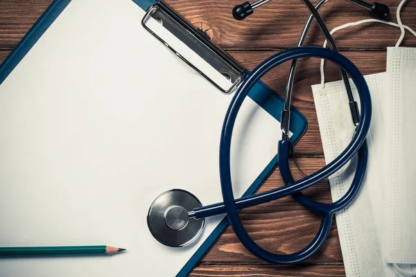 Médicos mesa de madeira — Fotografia de Stock