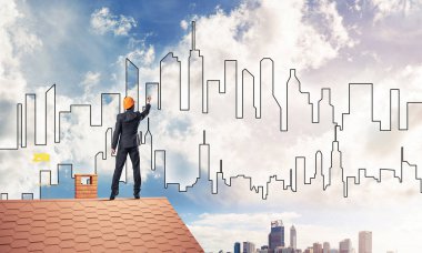 Mühendis adam arka ayakta