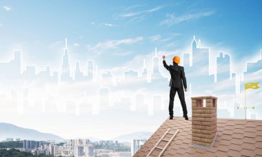 Mühendis adam arka ayakta