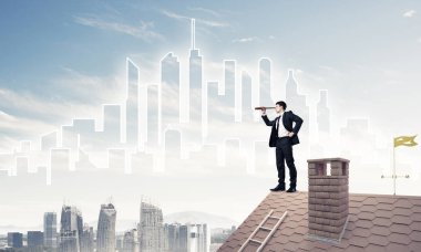 Takım elbiseli genç işadamı