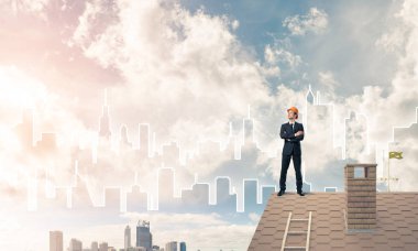 Takım elbiseli genç işadamı