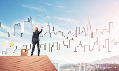 Mühendis adam arka ayakta