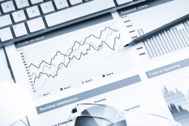 Ortalama satış raporu hazırlanıyor