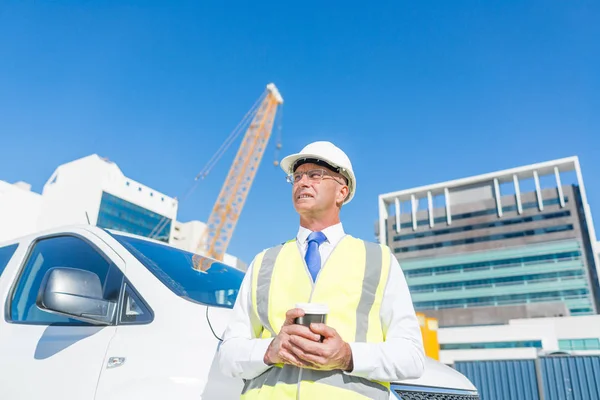 Ingeniero senior hombre — Foto de Stock