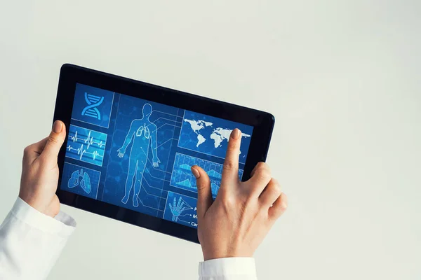 Tablet pc dispositivo com interface de medicina — Fotografia de Stock