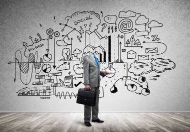 işadamı baş olmadan