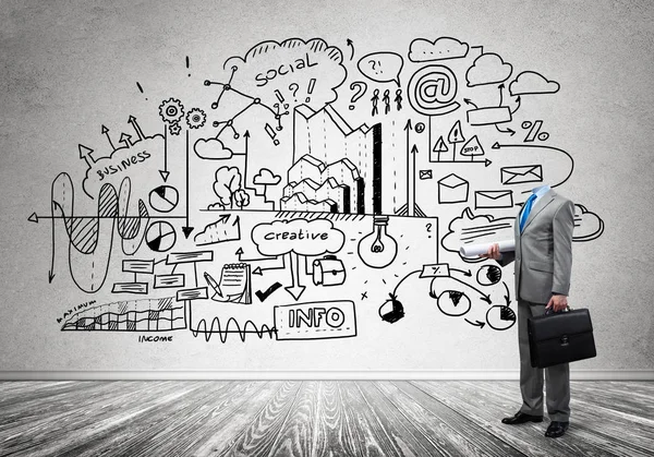 işadamı baş olmadan