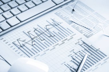 Ortalama satış raporu hazırlanıyor