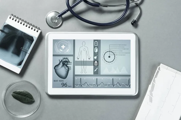 Concepto de tecnologías digitales en medicina — Foto de Stock