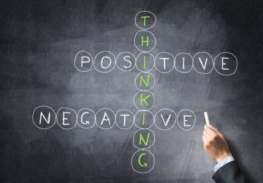 Tebeşir ile çizilmiş bulmaca ile iş kavramı