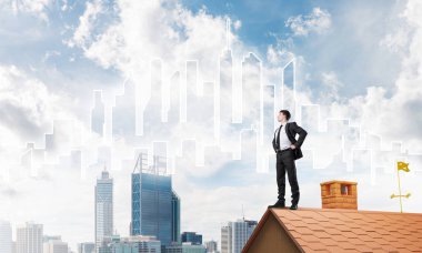 Bay patron tuğla çatı üzerinde