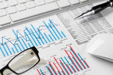 İş çalışma alanı klavye ile 