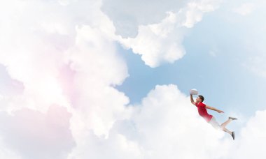 yüksek gökte uçan adam 