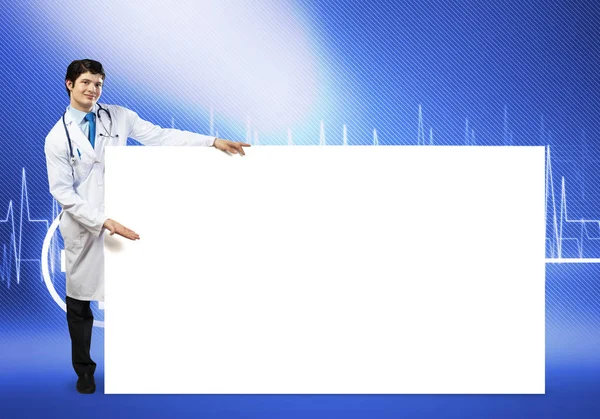 Doctor con bandera blanca en blanco — Foto de Stock