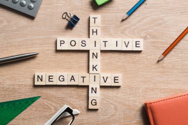 Ahşap küpleri kavramı yazım