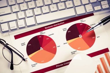 İş çalışma alanı klavye ile 