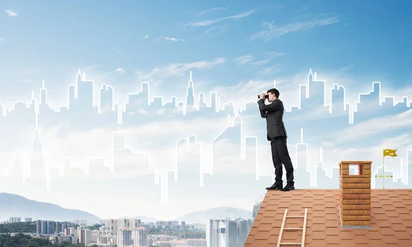 Affärsman visning stadsbilden — Stockfoto