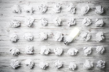 Üstün senin parlak fikrin