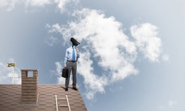 Kamera zoom ile meçhul iş adamı 