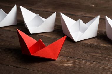Origami deniz araçları kümesi  