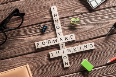 Kavramsal medya anahtar kelimeler 