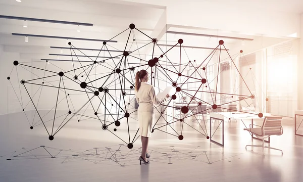 Modern ofis şık iş kadını