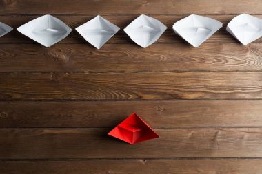 Origami deniz araçları kümesi  