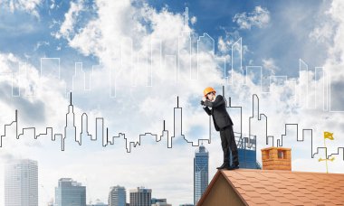 Takım elbiseli genç işadamı 