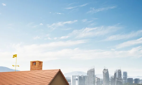 Bakstenen huis dak — Stockfoto