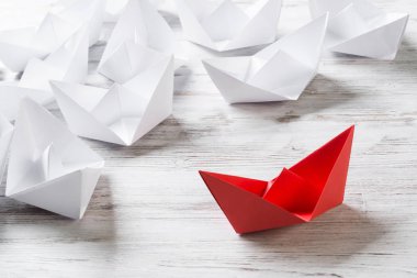 Origami deniz araçları kümesi 