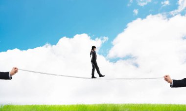 İşadamı blindfolder gözleri ile