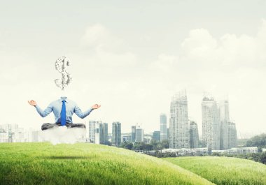 Başsız meditasyon işadamı