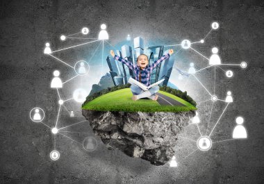 Okul çağındaki kitap ile şirin kız 