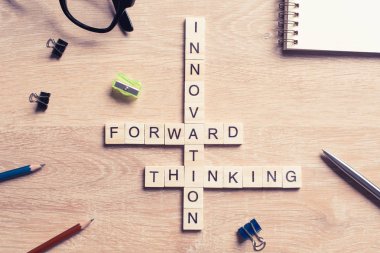 Bulmaca tahta küpleri ile