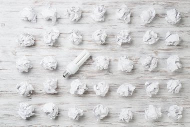 Üstün senin parlak fikrin