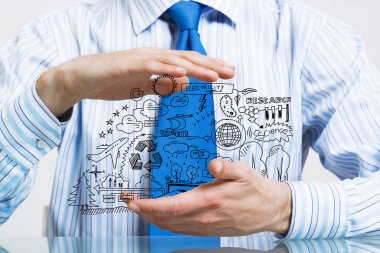 İş adamı iş planını gösterdi