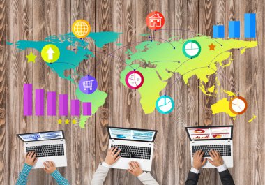 Bir grup insan cihazlar ile