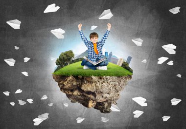 Sevimli çocuk okul çağındaki 